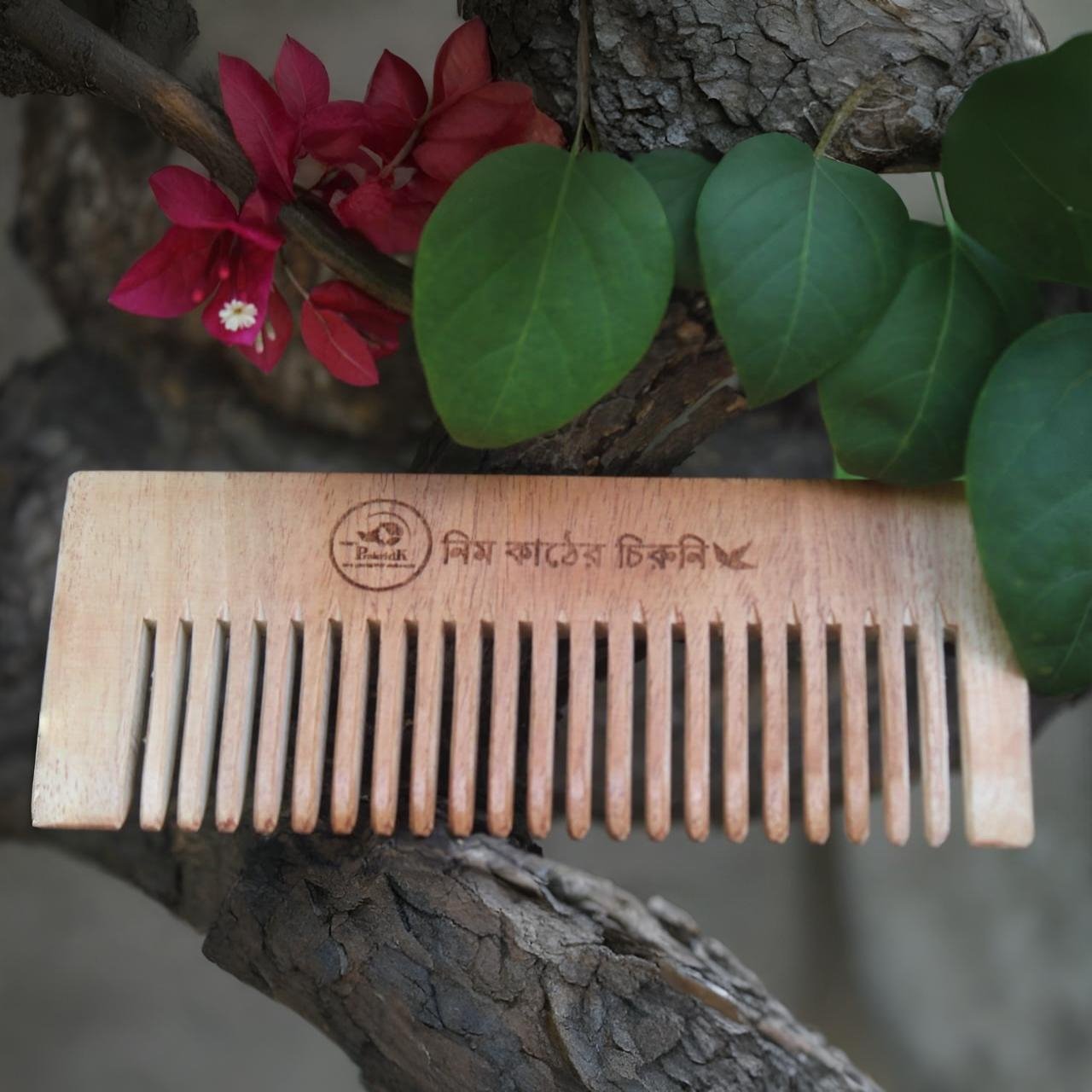 Neem Wood Shampoo Comb (Wide Tooth) - Image 3